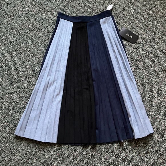 ZARA Blue & Black Color-block Small Pleated Stretch Knee-Length Midi Skirt Sz XS - Picture 2 of 16